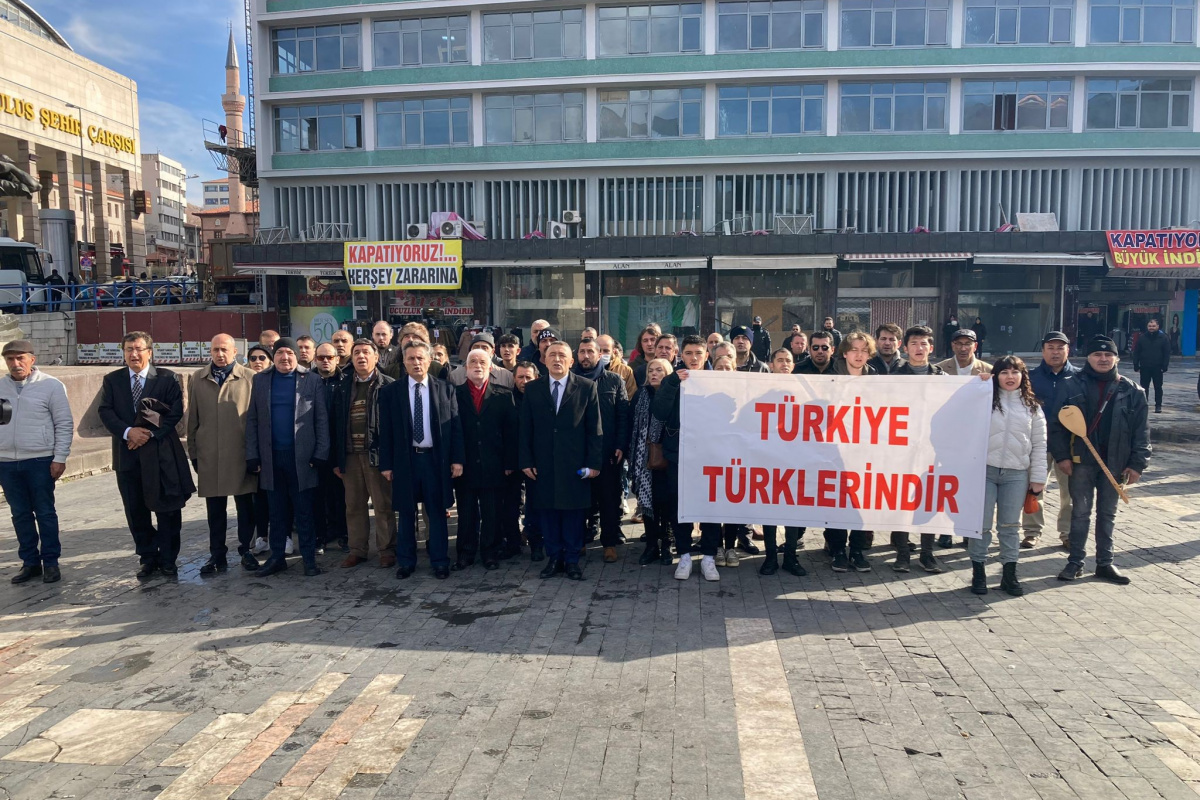 Türkiye Türklerindir Birliği’nden Anayasa&#039;dan Türk ifadesinin çıkarılması söylemlerine sert tepki