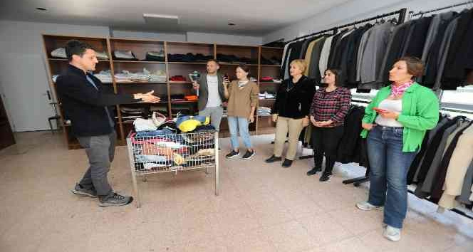 Mersin’de yaşayan Ruslar, Mezitli Dayanışma Evini gezdi