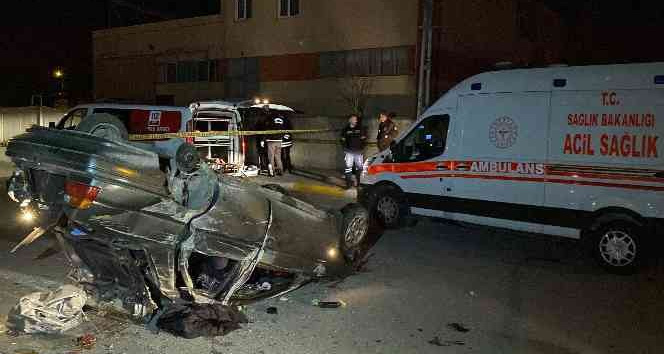 Erzincan’da trafik kazası: 1 ölü, 1’i ağır 2 yaralı