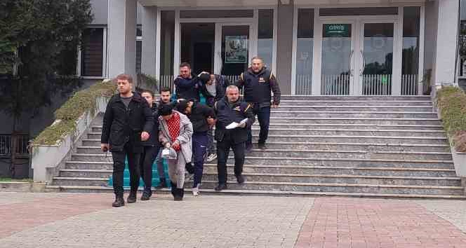 Tekirdağ’da bir kişinin öldürüldüğü olayda kadın ve arkadaşı tutuklandı