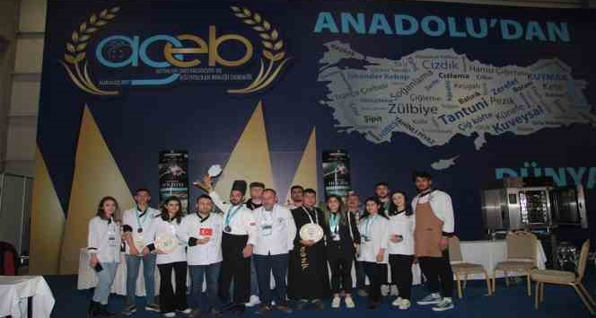 PAÜ öğrencileri mutfak yarışmasından 3 kupa ve 26 madalya ile döndü