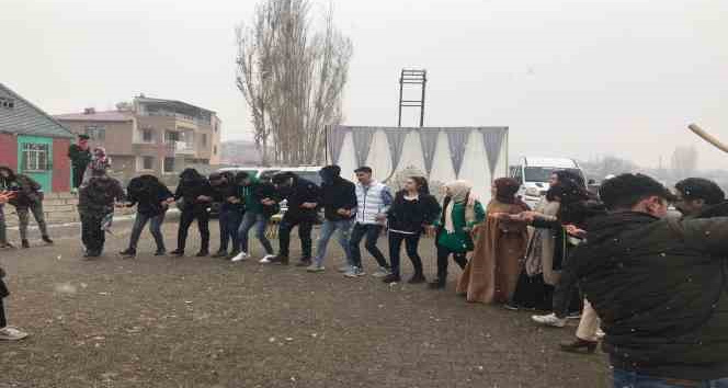 Iğdır’da kar altında düğün