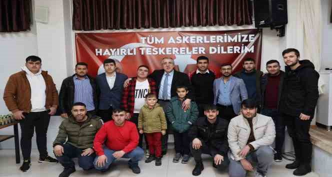 Başkan Savran: "En büyük asker, bizim asker"