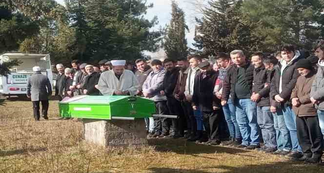 Kazada ölen genç muavin toprağa verildi