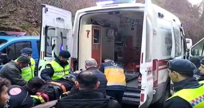 2 gündür aranıyordu, kayalıklarda sıkışmış halde sağ bulundu