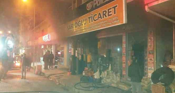 Yenice’de bir iş yerinin bodrum katında yangın çıktı