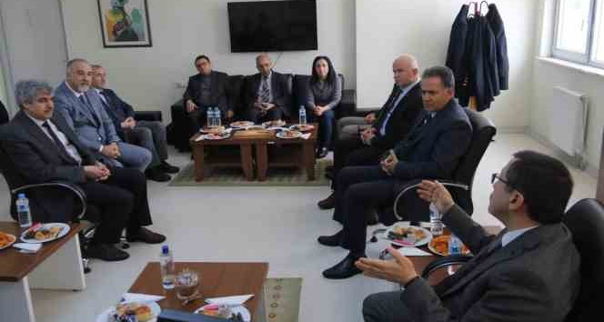 İnönü Üniversitesi Eczacılık Fakültesi akredite edildi