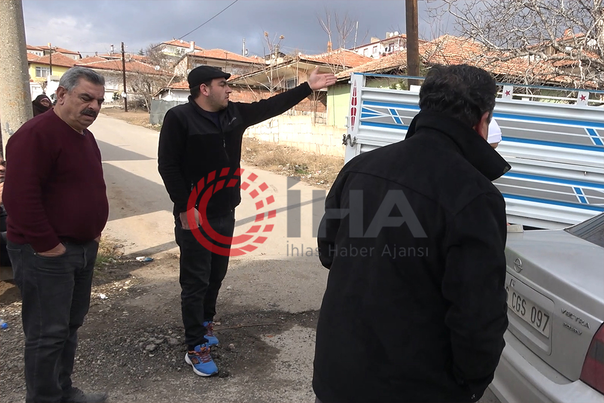 Kamyonetindeki hasarı gören öfkeli sürücüden şaşırtan istek: 'Yakınlarını çağırın paramı versin'