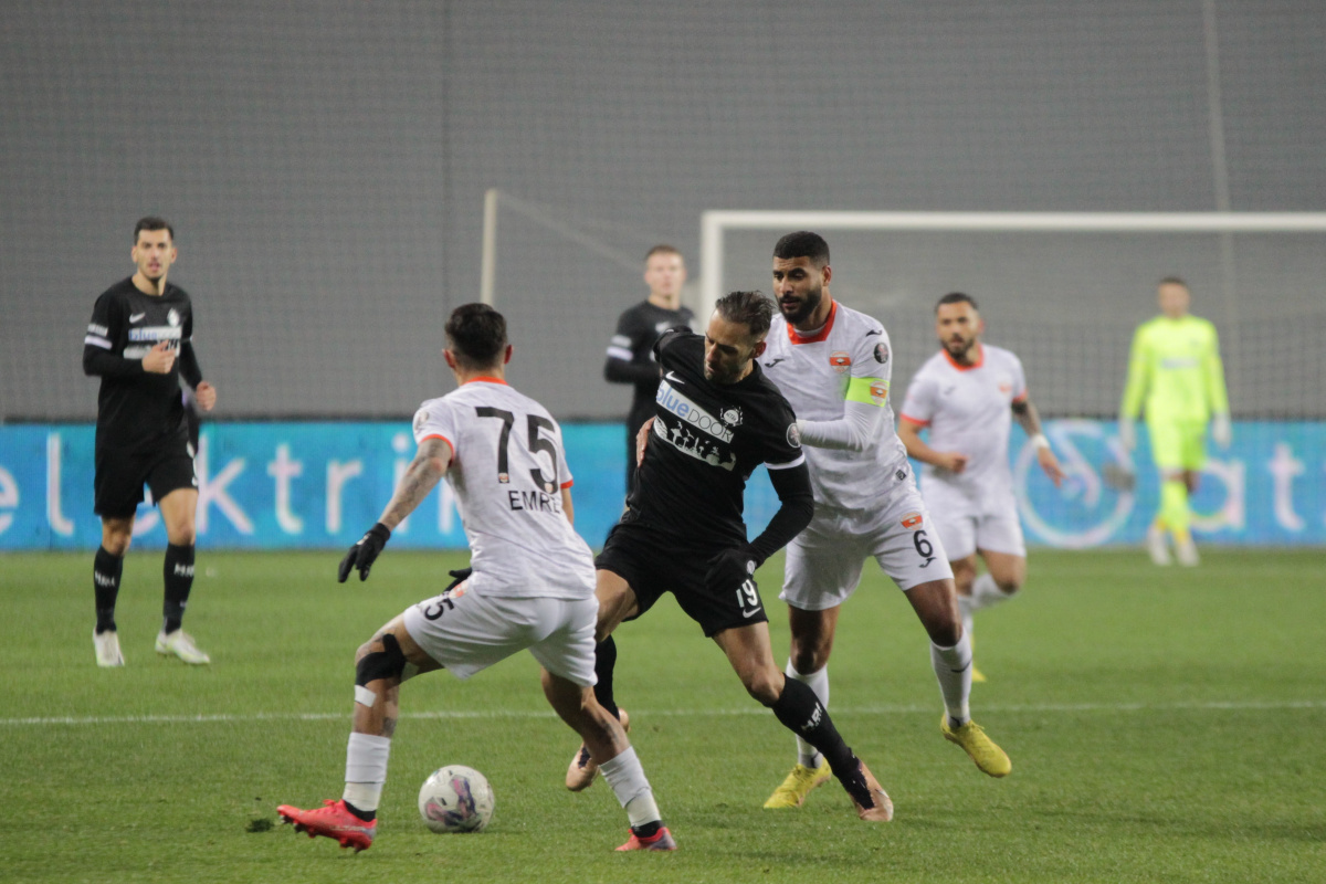 Spor Toto 1. Lig: Altay: 0 - Adanaspor: 1