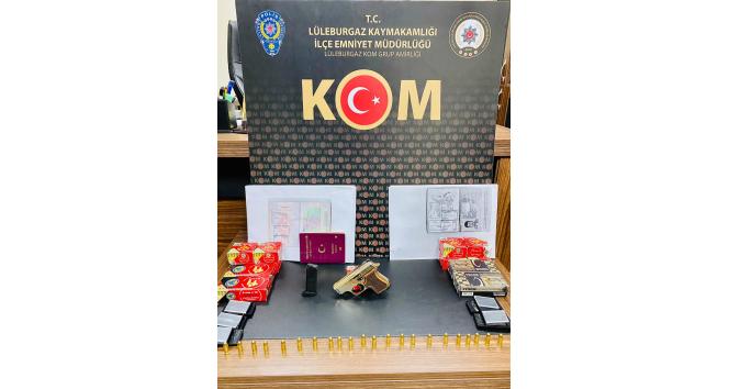 Kırklareli’nde sahte pasaport hazırladığı iddiasıyla 3 şüpheli yakalandı