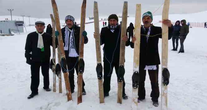 Modern kayağın atası olarak gösteriliyor, tasarımı ile dikkat çekiyor