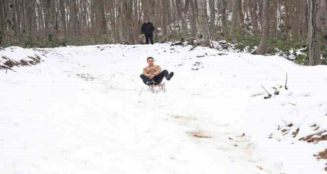 Zonguldak Kent Ormanı kış mevsiminde vatandaşların ilgisini görüyor