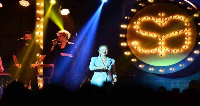 Sıla’dan Bursa’da keyifli konser