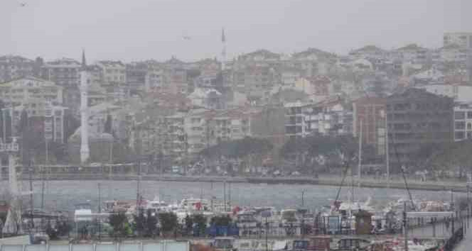 Çanakkale’de 9 ilçede okullar tatil edildi