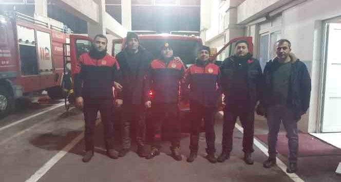 Yalova Belediyesi deprem bölgesine ekip gönderdi