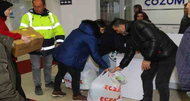 Ünye depremzeler için seferber oldu