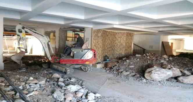 Fethiye’de okullar depreme karşı güçlendiriliyor