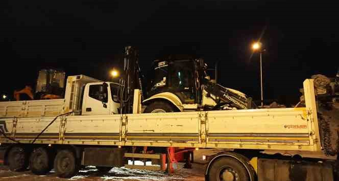 Tarihi Alan Başkanlığı deprem bölgesine ekipman ve teknik personel gönderdi