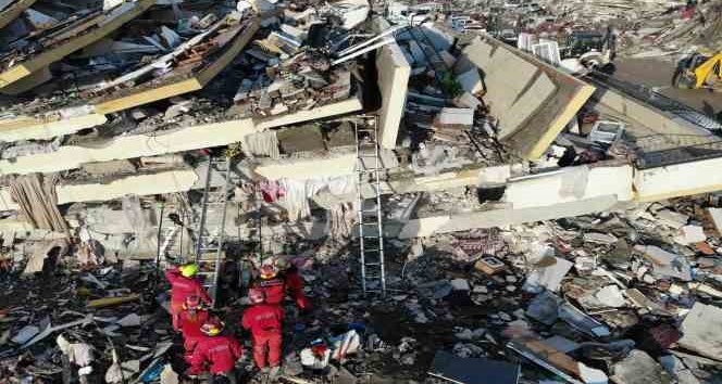 Depremin vurduğu Elbistan, dron ile görüntülendi