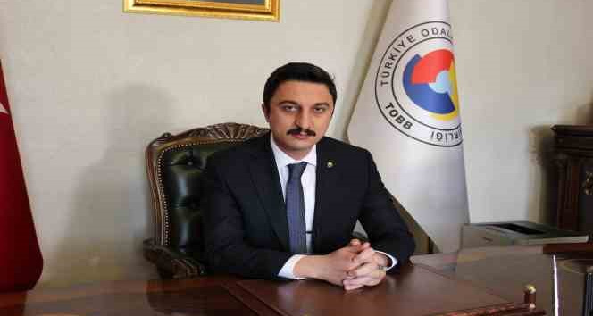 Alibeyoğlu kendi firmasından depremzedeler 1 tır yardımda bulundu