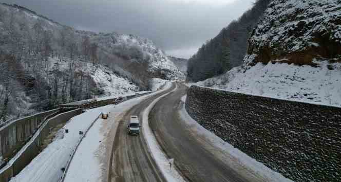 Zonguldak’ta kar yağışı etkili oldu