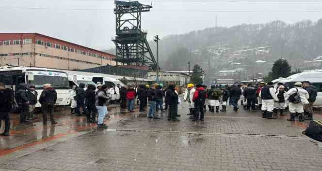 Zonguldak’tan 225 madenci deprem bölgesine hareket etti