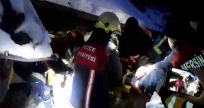 Elbistan’da 41 saat sonra enkazdan çıkardılar