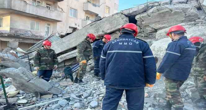 Azerbaycan orman yangınlarının ardından deprem bölgesinde