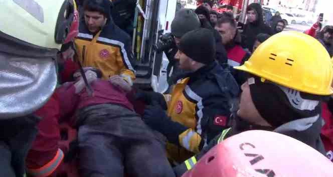 Depremin merkezinden 59 saat sonra güzel haber