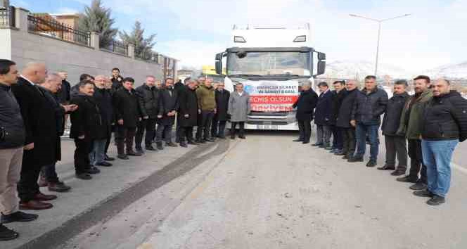 Erzincan TSO yardım tırı yola çıktı