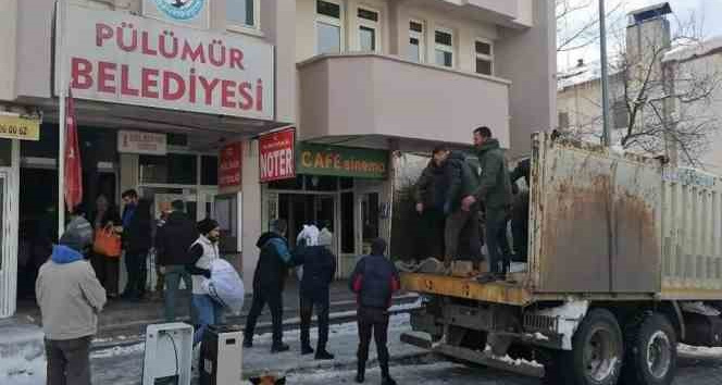 Pülümür’den  Adıyaman’a yardım