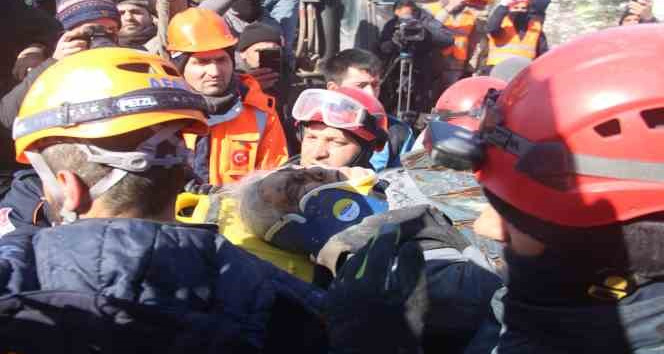 (ÖZEL) Nine kurtarıldı, torunları için mücadele sürüyor