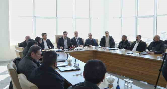 TBMM Plan ve Bütçe Komisyonu Başkanı Yılmaz: “Deprem bölgesinden Bingöl’e 40 aile getirildi”