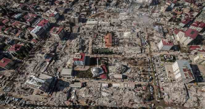 Kahramanmaraş’taki büyük yıkım havadan görüntülendi