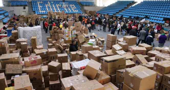 Edirneliler depremzedeler için tek yürek oldu