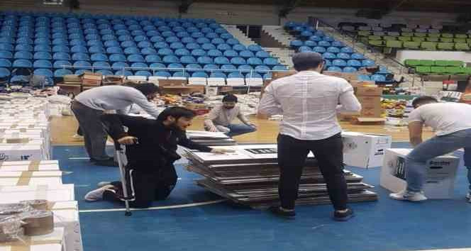 Engelli gençlerden depremzedelere destek