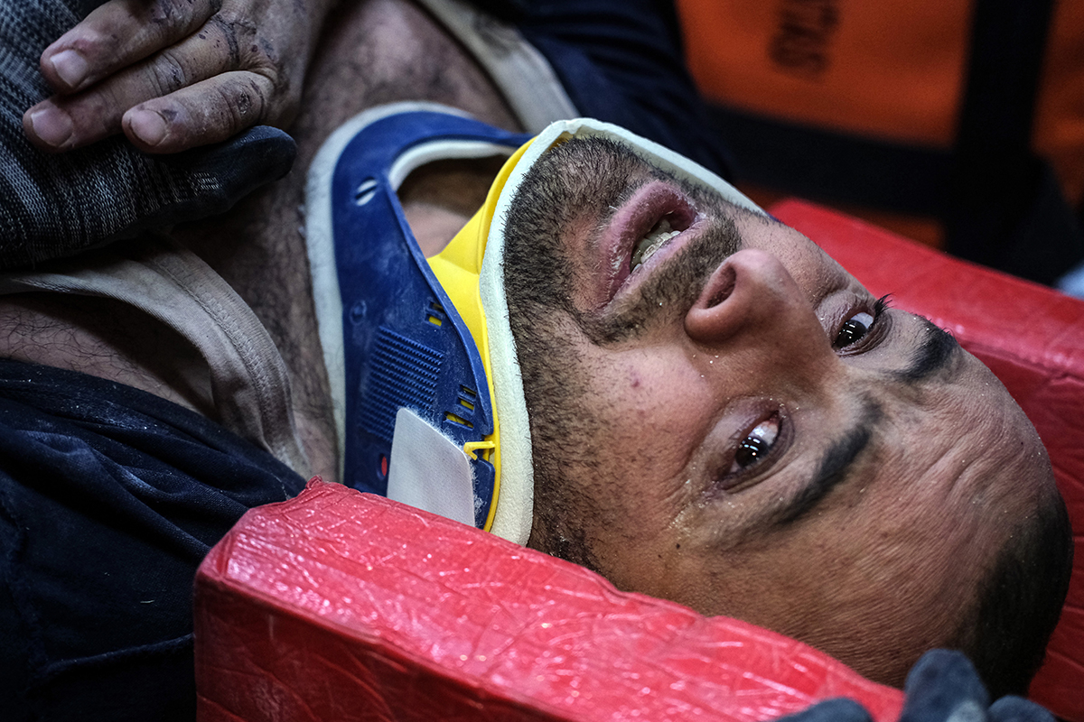 Kahramanmaraş'ta 87 saat sonra enkazdan evli çift sağ çıkarıldı