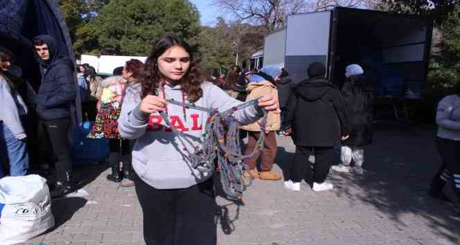 Depremzedelere yollanan bazı eşyalar çileden çıkardı