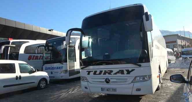 Depremden kaçan Suriyeli depremzedeyi ölüm otobüste yakaladı