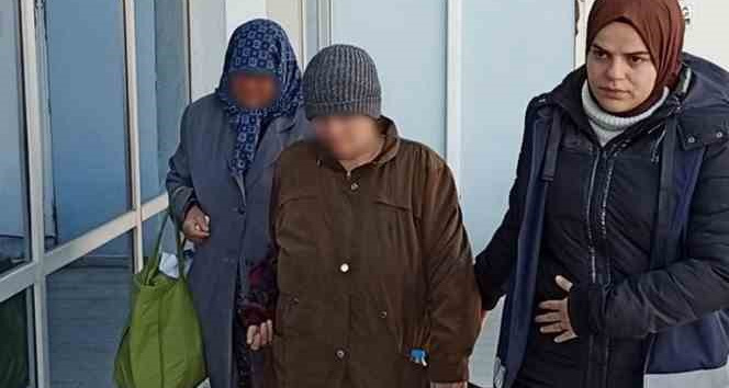 Deprem yardımlarını çalan 4 belediye personeli adliyeye sevk edildi