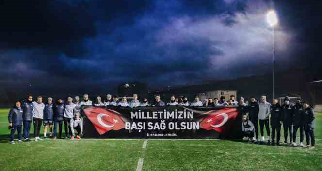 Trabzonspor’dan ’Geçmiş olsun Türkiye" pankartı