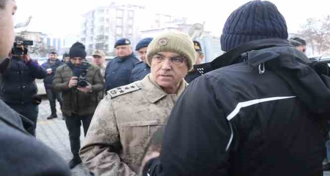 Çetin ve Aktaş’tan deprem bölgesi Elbistan’a ziyaret