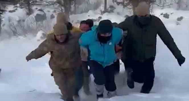 9 aylık kadın askeri helikopterle hastaneye sevk edildi