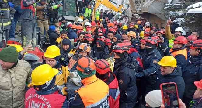 Melisa Ülkü’nün 123. saatte inanılmaz kurtuluşu