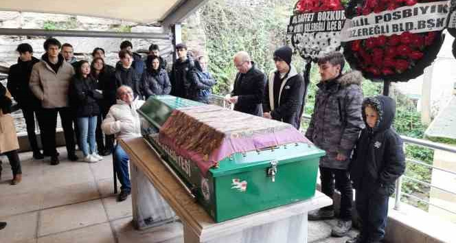 Ereğlili Burcu öğretmen gözyaşları arasında toprağa verildi