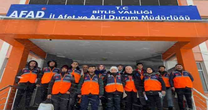 Bitlisli AFAD gönüllüleri bölgedeki görevini tamamladı