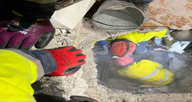 Anagold Madencilik deprem için seferber oldu