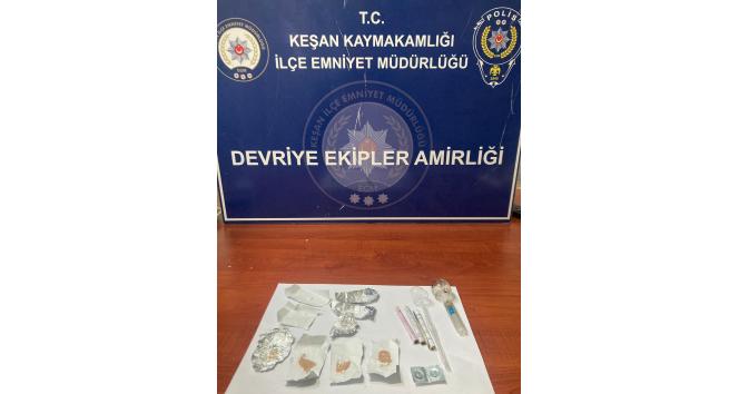 Polisin durdurduğu şüpheliden uyuşturucu çıktı