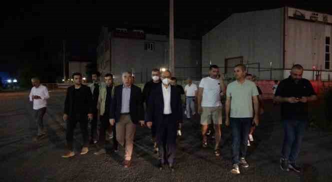 Kimyasal tepkime yoğun duman oluşturdu, göz gözü görmedi