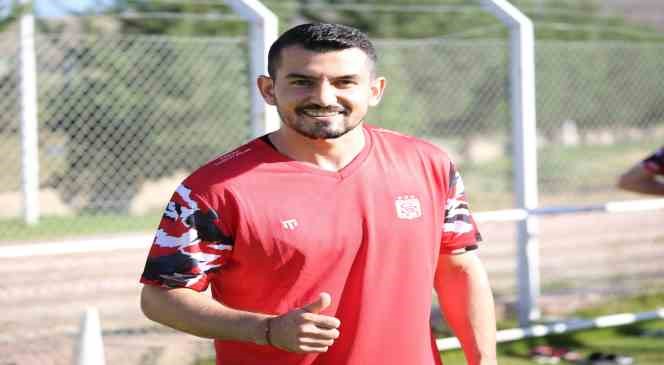 Sivasspor’da Emrah Başsan ilk idmanına çıktı
